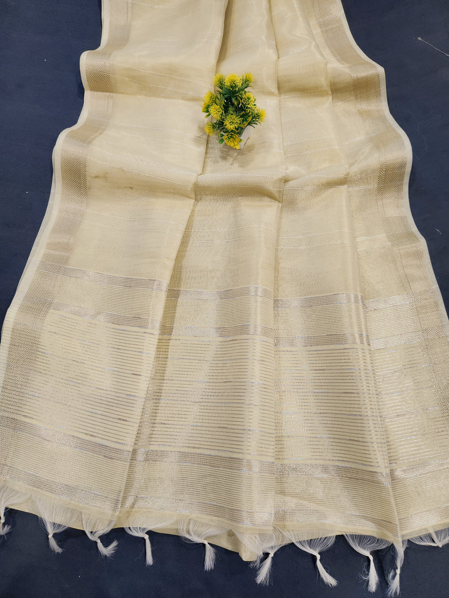 Maheshwari Silk Saree With Stripe Zari Pallu - Yellow