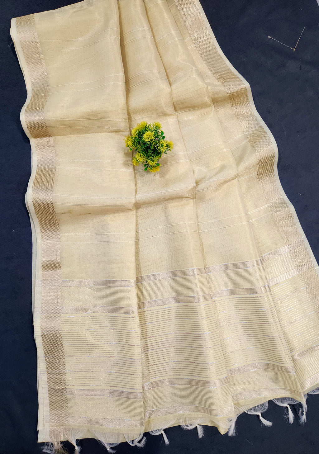 Maheshwari Silk Saree With Stripe Zari Pallu - Yellow