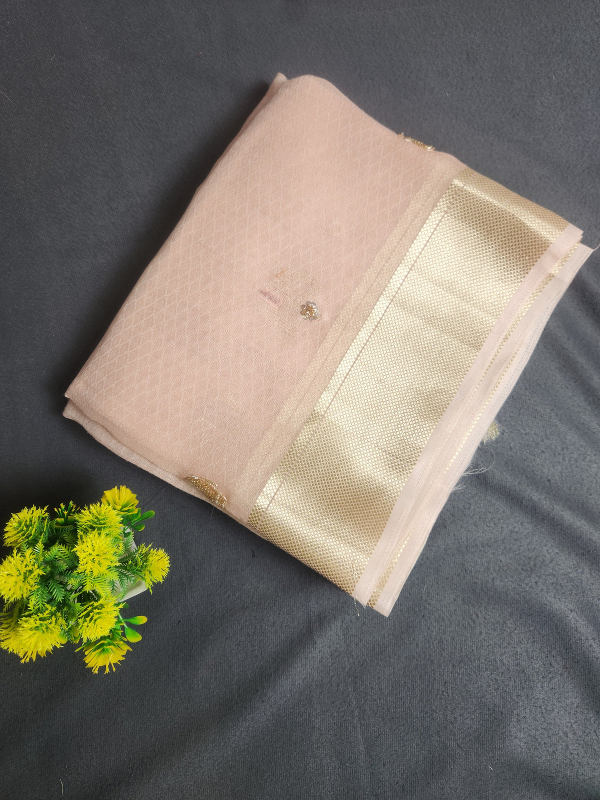 Maheshwari Silk Saree With Broad Stripe Zari Pallu - Peach