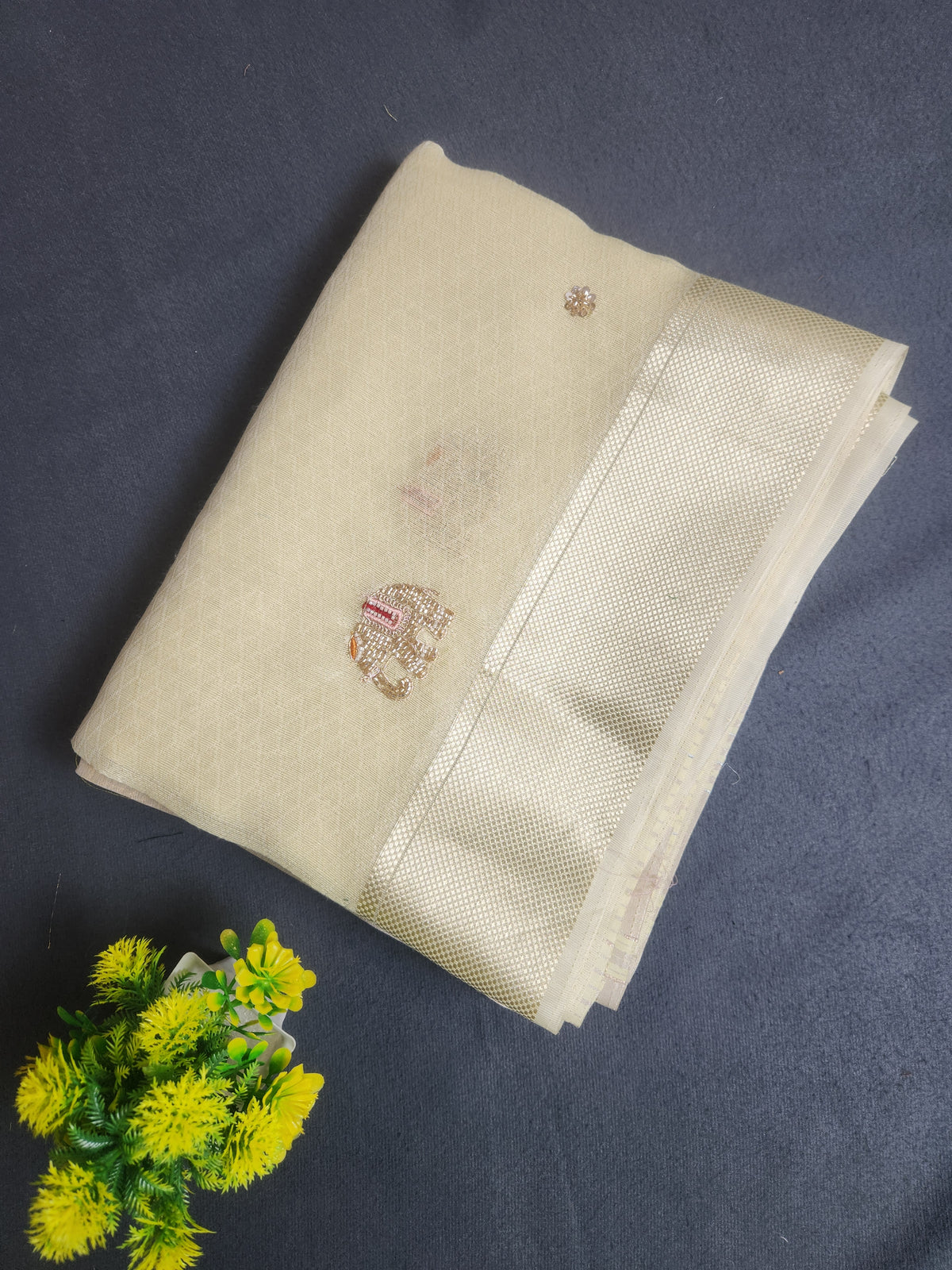 Maheshwari Silk Saree With Broad Stripe Zari Pallu - Yellow