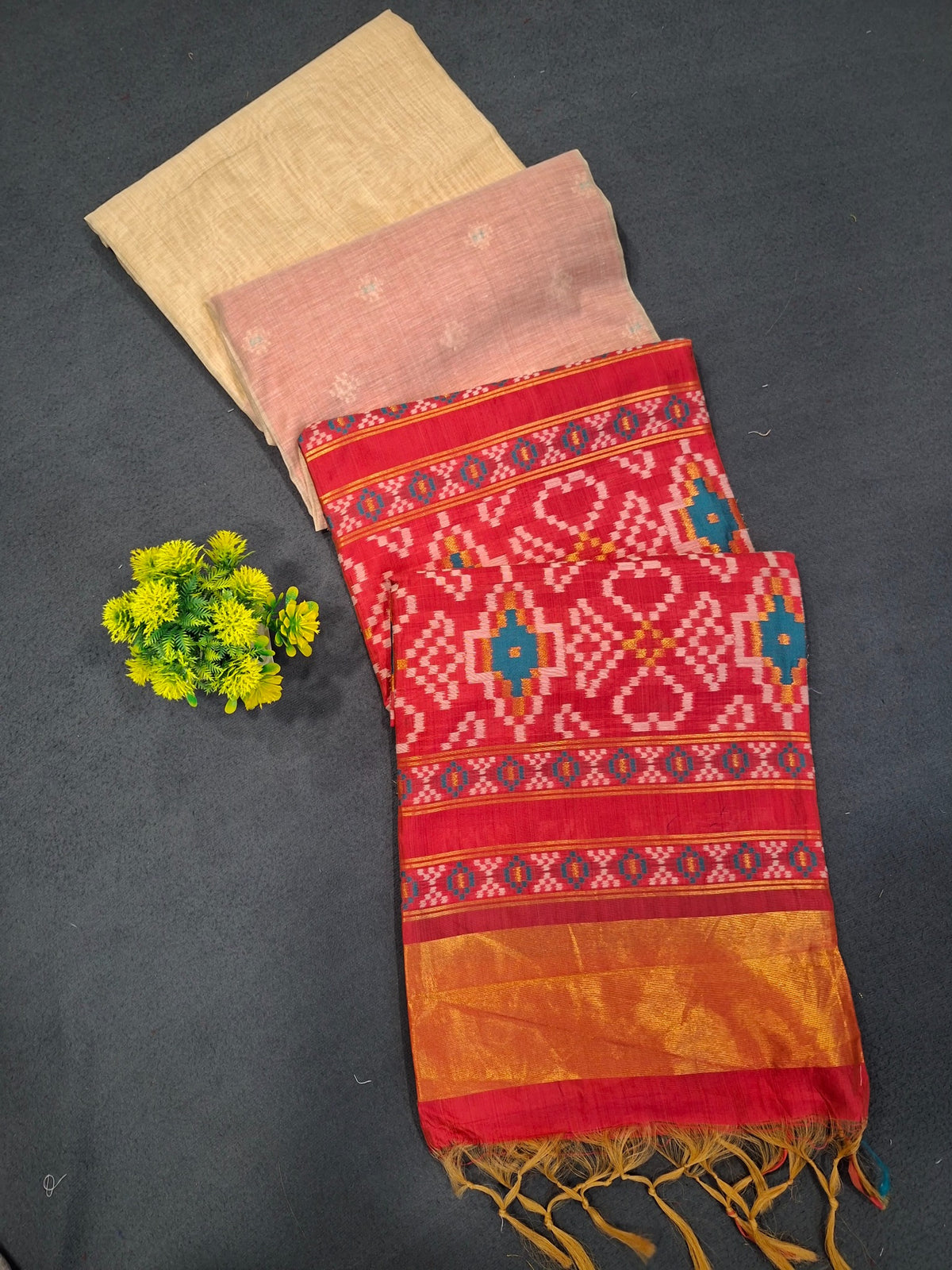 Ikkat Inspired Patola Soft Cotton Saree - Pink
