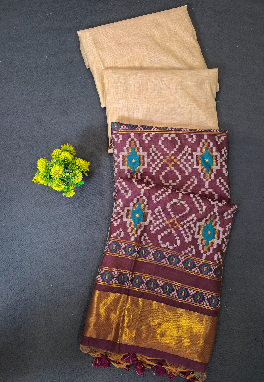 Ikkat Inspired Patola Soft Cotton Saree - Lavendar