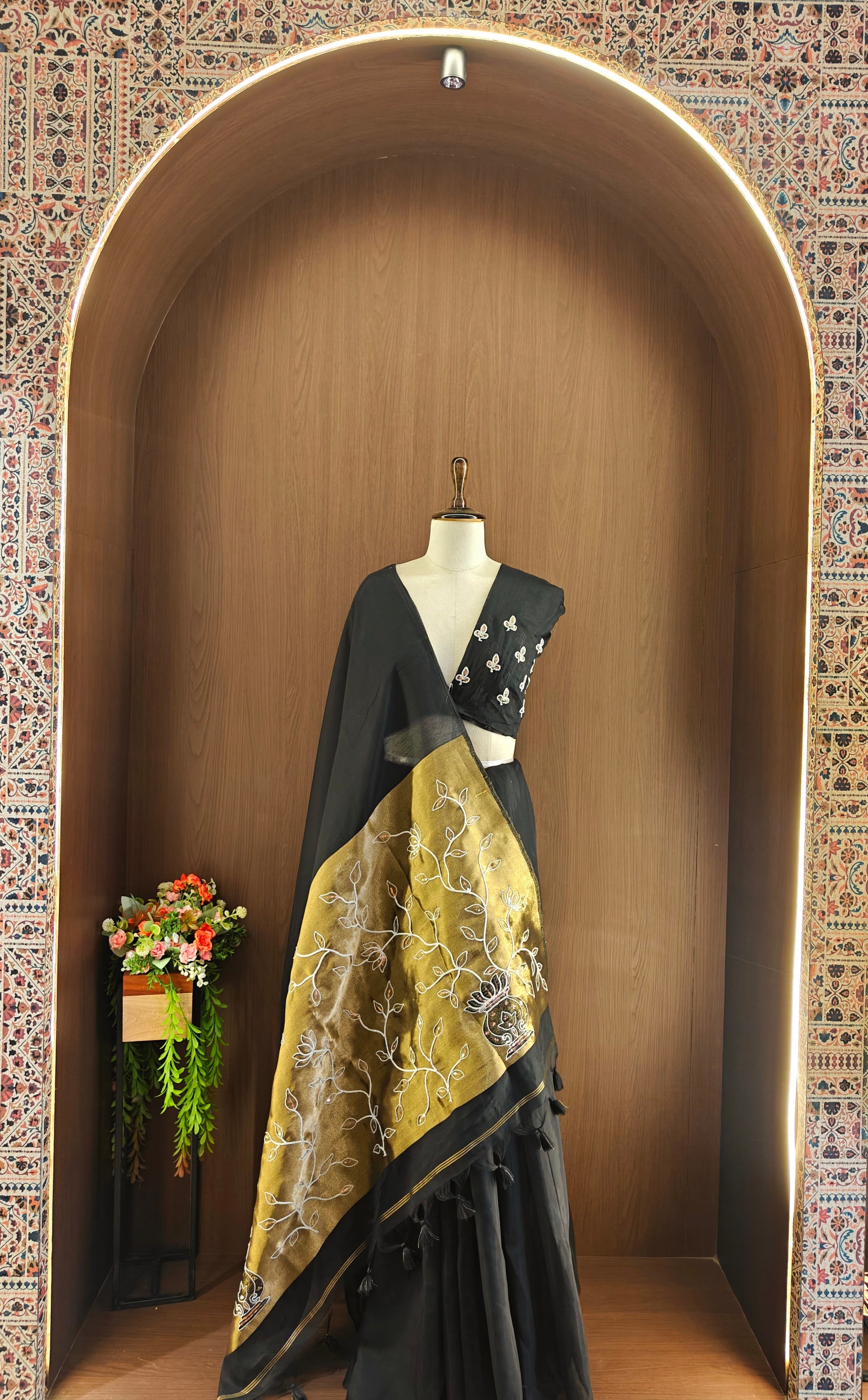 Organza Silk Saree with Heavy Gold Zari Floral Pallu & Embroidery Blouse -BLACK