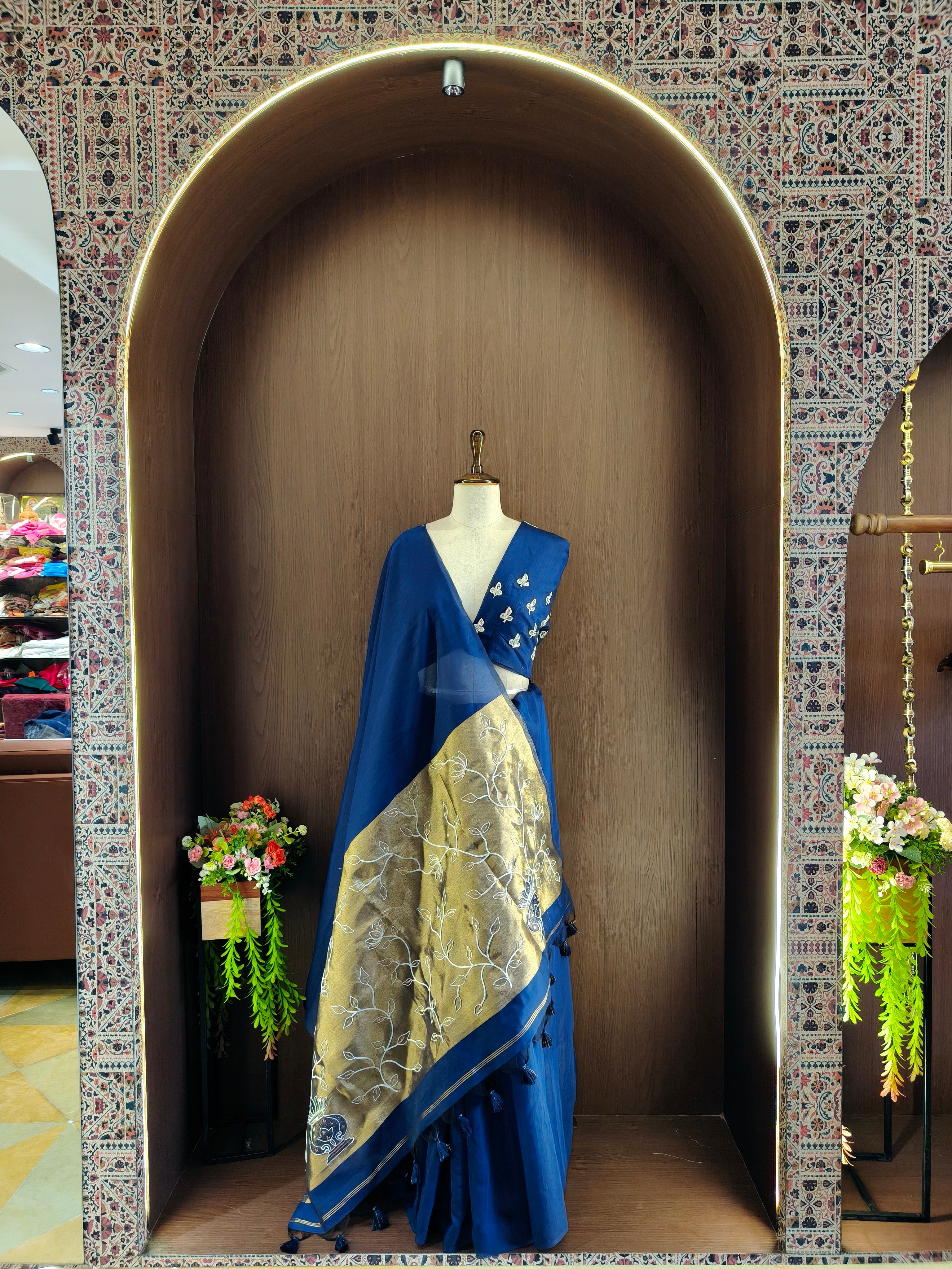 Organza Silk Saree with Heavy Gold Zari Floral Pallu & Embroidery Blouse -Blue