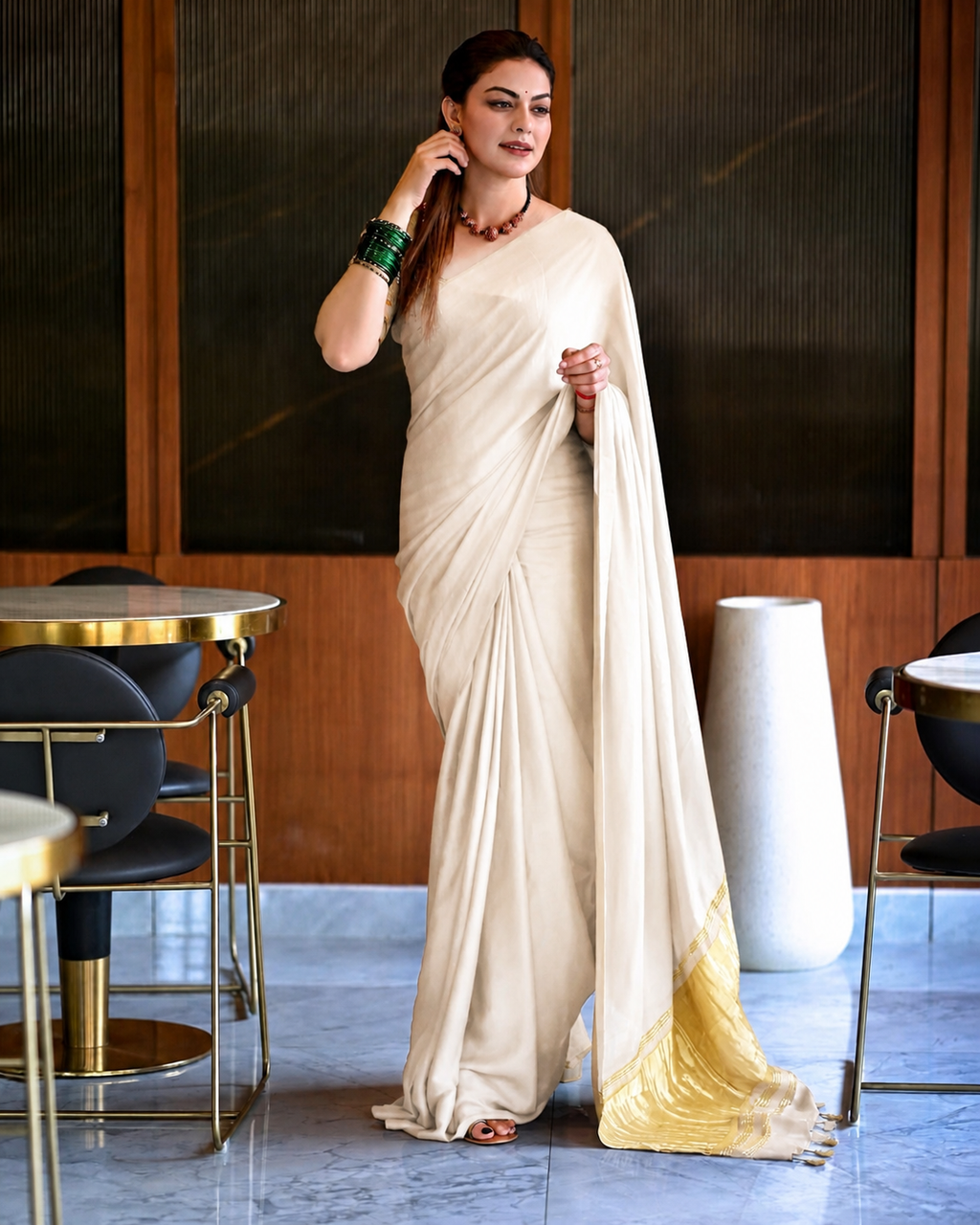 Royal White Silk Lagdipata Saree