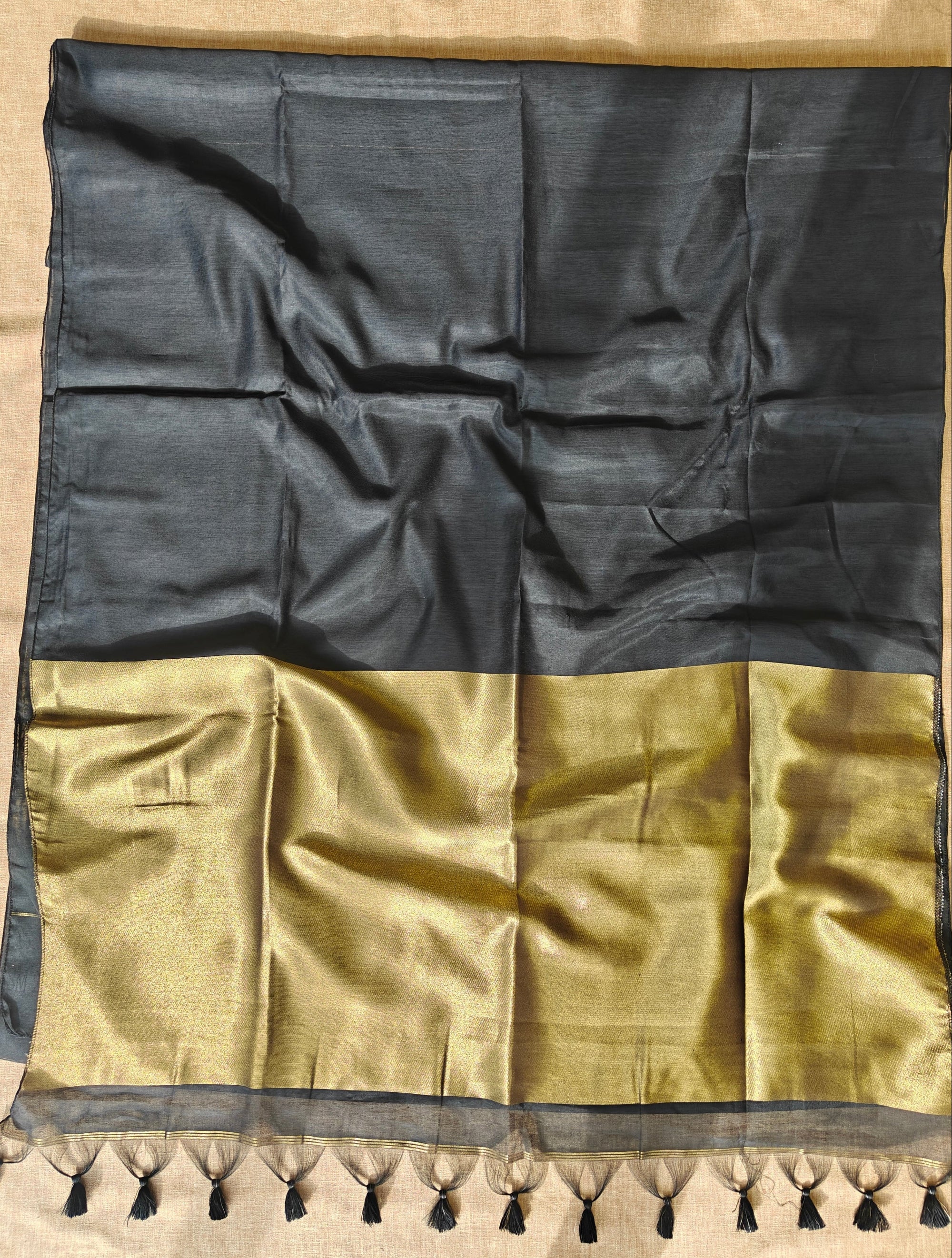 Premium Pure Cotton Saree With Zari Pallu -BLACK