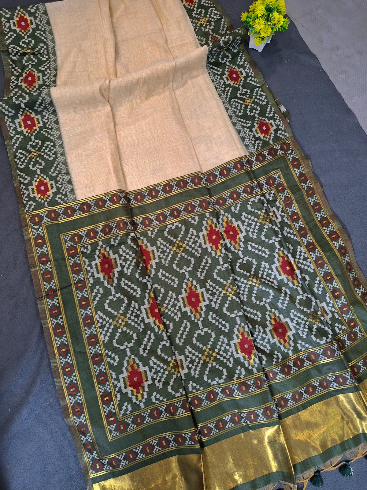 Ikkat Inspired Patola Soft Cotton Saree - Green